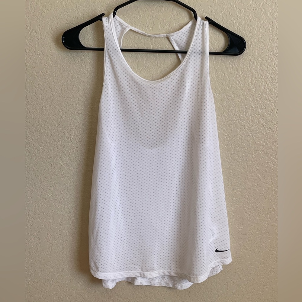 Nike Dri-Fit White Tank Top Women’s Size M